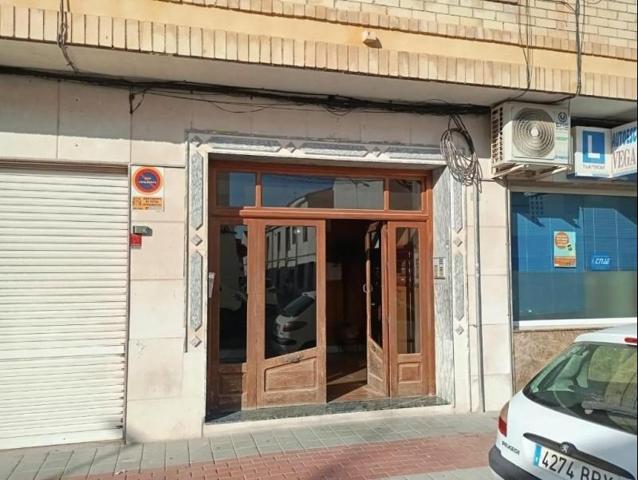 Piso en venta en Catral, CENTRO photo 0