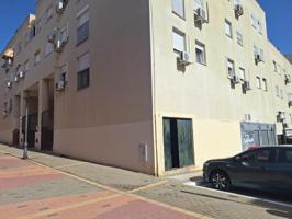 Local comercial en venta en Bormujos, Bormujos photo 0