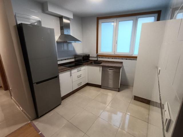 Planta baja en venta en Ferrol photo 0