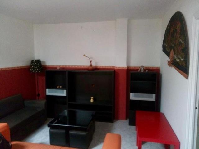 Piso en venta en Pilas, Andalucia photo 0