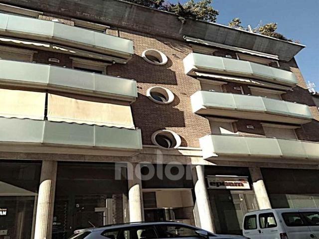 Local comercial en venta en Manresa, Bages photo 0