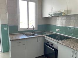 Piso en venta en Alameda, Andalucia photo 0