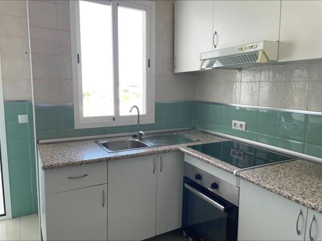 Piso en venta en Alameda, Andalucia photo 0