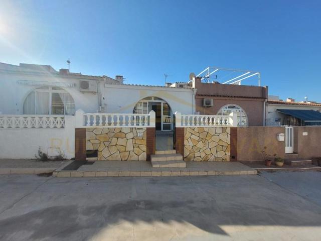 Casa en venta en Torrevieja photo 0