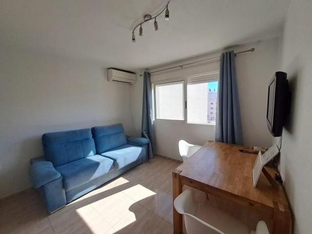 Apartamento en venta en Torrevieja, Centro photo 0