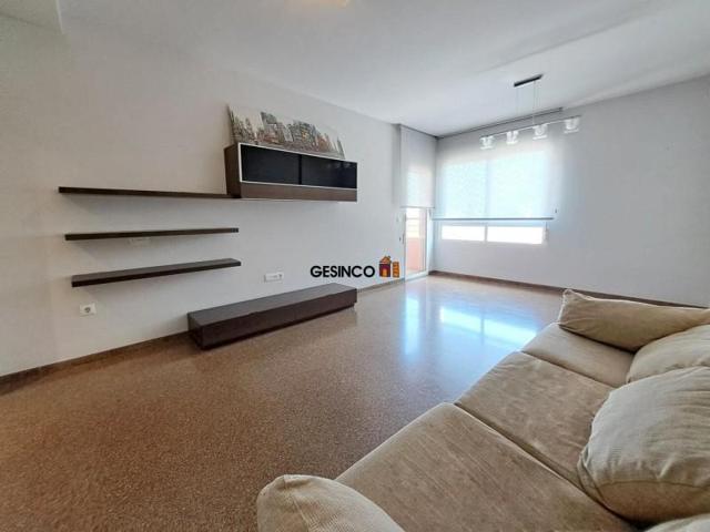 Piso en venta en Manuel, Àngel photo 0