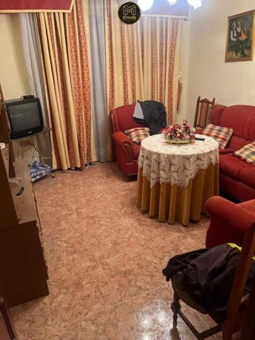 Casa en venta en Martos, Martos photo 0