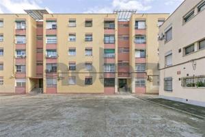 Piso en venta en Sabadell, Vallès Occidental photo 0