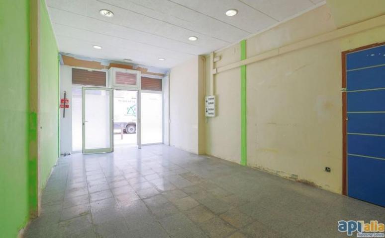 Local comercial en venta en Mataró, Centre-Marítim photo 0