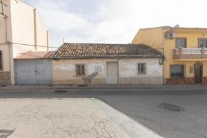 Casa en venta en Atarfe, Atarfe photo 0