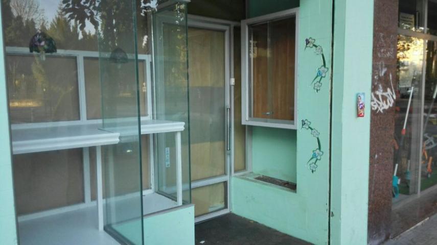 Local comercial en venta en Vitoria-Gasteiz, Zaramaga photo 0