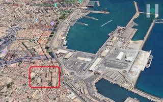 Piso en venta en Almería photo 0