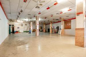 Local comercial en venta en Pulianas, ENTRADA photo 0