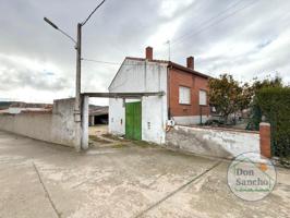 Casa en venta en Piña de Esgueva photo 0