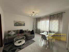 Piso en venta en Sarria photo 0