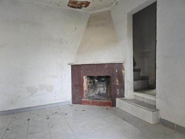 Chalet en venta en Esparreguera photo 0