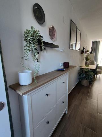 Apartamento en venta en Torrevieja, La Mata photo 0