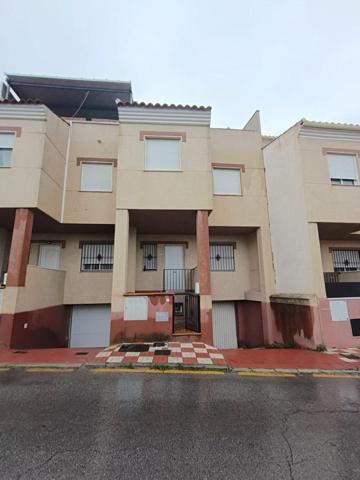 Adosada en venta en Güevéjar, Güevéjar photo 0