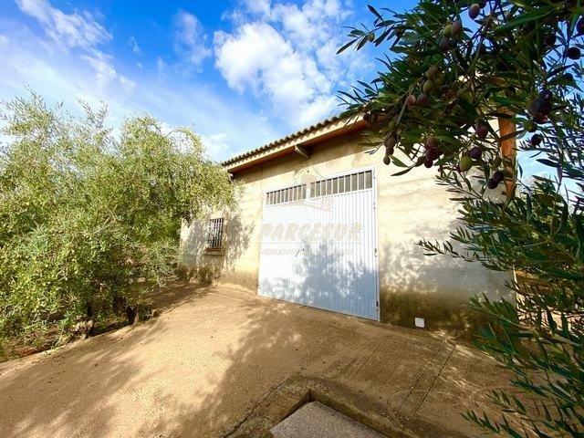 Casa con terreno en venta en Córdoba, El Higuerón photo 0