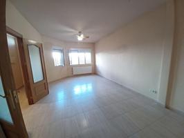 Adosada en venta en Villalgordo del Júcar, Villalgordo Del Jucar photo 0