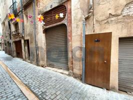 Adosada en venta en Valls, Alt Camp photo 0