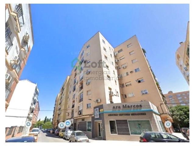 Piso en venta en Badajoz photo 0