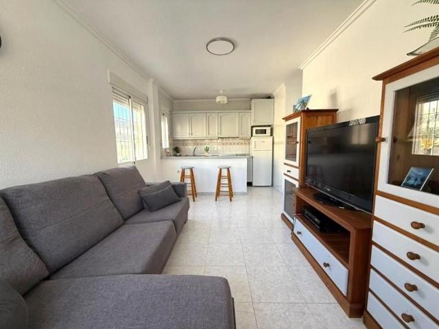 Bungalow en venta en Torrevieja, Los Frutales photo 0