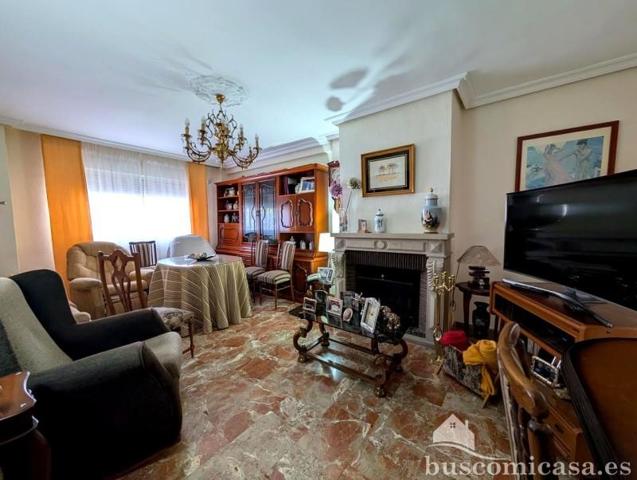 Chalet en venta en Linares, Calle Mina el Cobre, 23700 photo 0