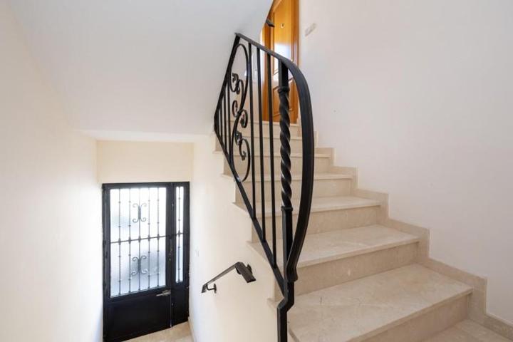 Piso en venta en Huétor de Santillán, Huetor Santillán photo 0