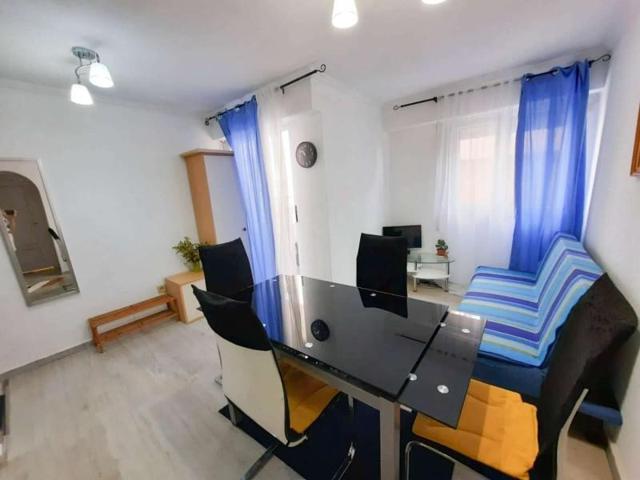 Apartamento en venta en Torrevieja photo 0
