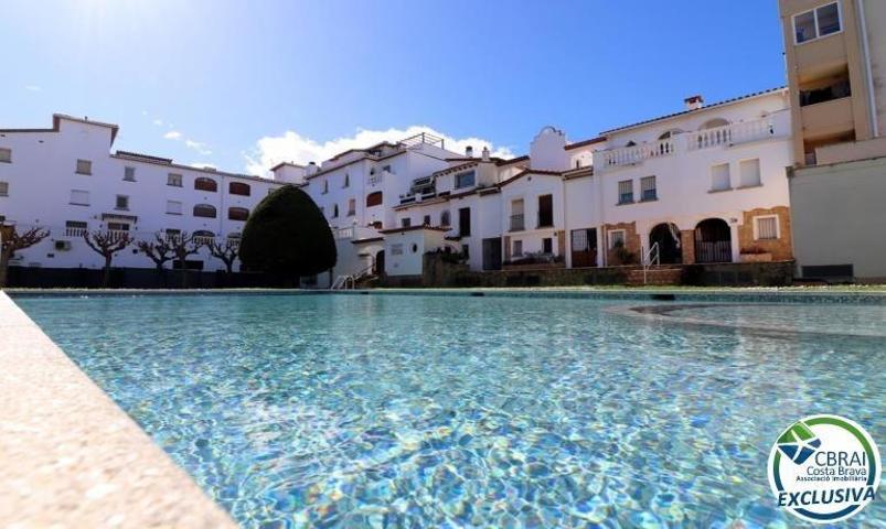 Apartamento en venta en Empuriabrava, Puigmal - Mas Nou photo 0