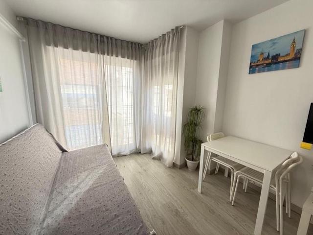 Apartamento en venta en Torrevieja, Paseo maritimo photo 0