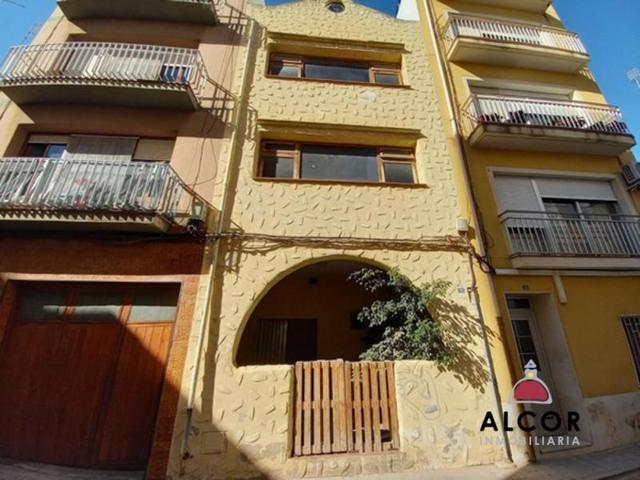Edificio en venta en Benicarló, Centro photo 0