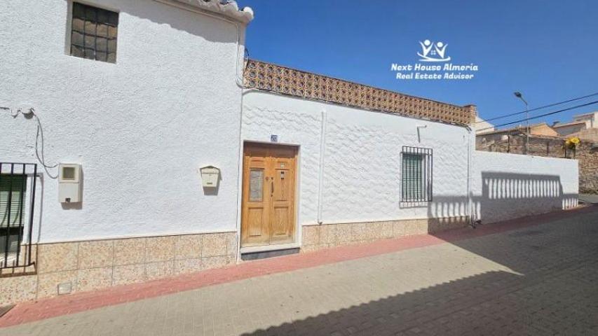 Adosada en venta en Uleila del Campo, Uleila Del Campo photo 0