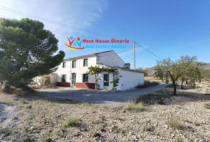 Casa con terreno en venta en Oria, Ogarite photo 0