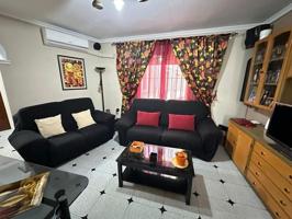 Piso en venta en La Línea de la Concepción, San José-San Bernardo photo 0