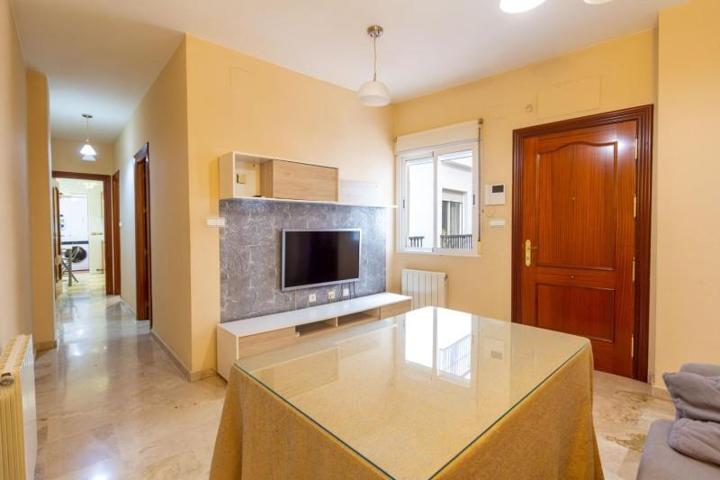 Piso en venta en Maracena, Zona metropolitana photo 0