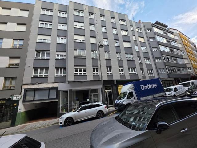 Piso en venta en Avilés, Avilés photo 0