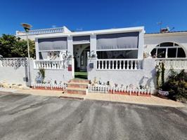 Bungalow en venta en Torrevieja, La Siesta - El Salado - Torreta photo 0