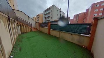 Piso en venta en Figueres, Alt Empordà photo 0