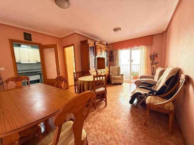 Apartamento en venta en Torrevieja, Centro photo 0