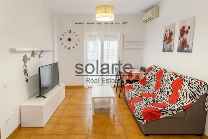 Piso en venta en L'Hospitalet de Llobregat, Carrer Hierbabuena, 08906 photo 0