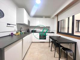 Apartamento en venta en Ourense, O Pino photo 0