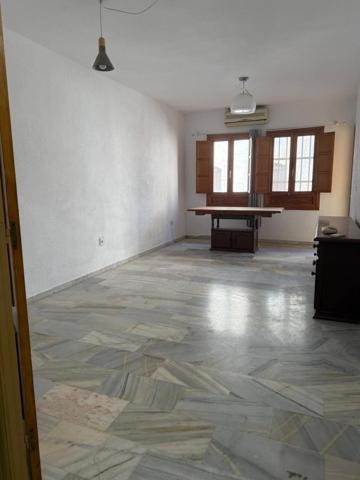 Piso en venta en Roquetas de Mar, Avenida Juan Carlos photo 0