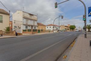 Local comercial en venta en Las Gabias, GABIA photo 0