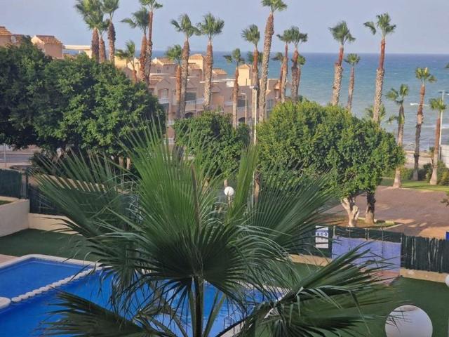 Adosada en venta en Torrevieja, La Mata photo 0