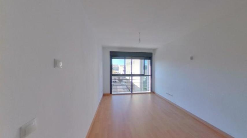 Apartamento en venta en Málaga, Gamarra photo 0