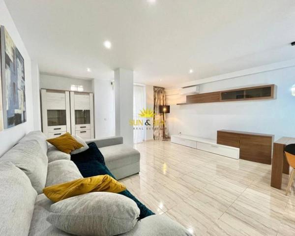 Apartamento en venta en Torrevieja, Playa de El Cura photo 0