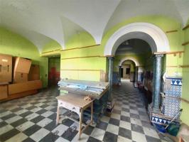 Local comercial en venta en Zafra, Zafra photo 0