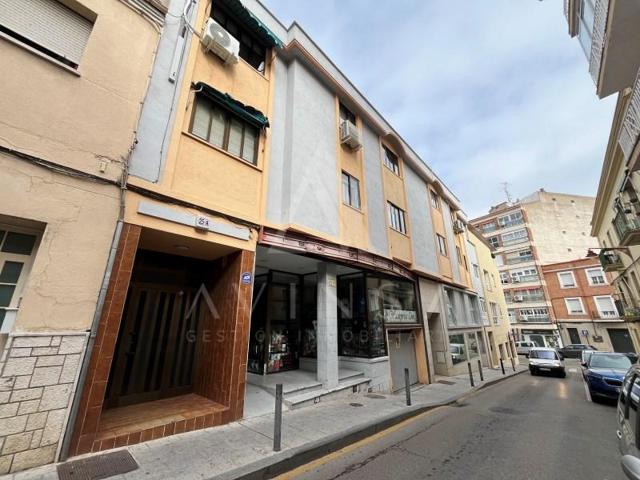 Piso en venta en Guadalajara photo 0